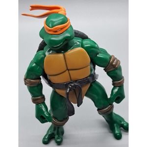 Lot of 6 - Teenage Mutant Ninja Turtle Figurines -